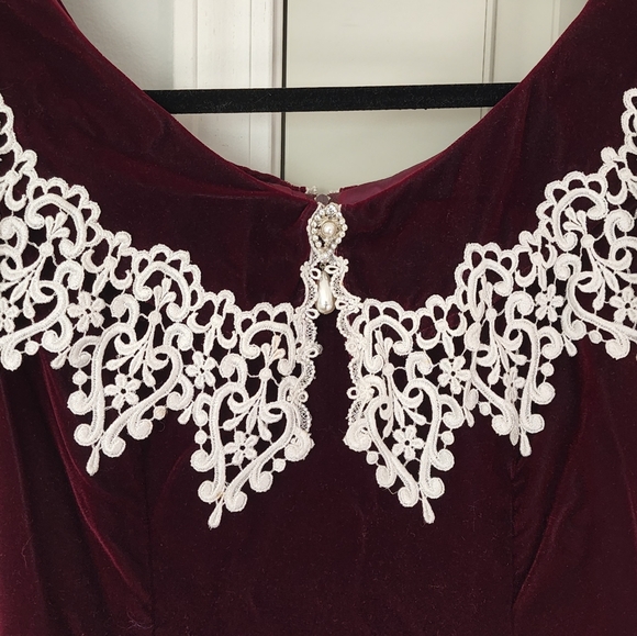 SOLD Scott McClintock Vintage Size 10 Velvet  Burgundy Formal Dress - Picture 8 of 10